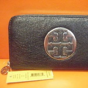 Tory Burch Zip Continental Wallet Clutch